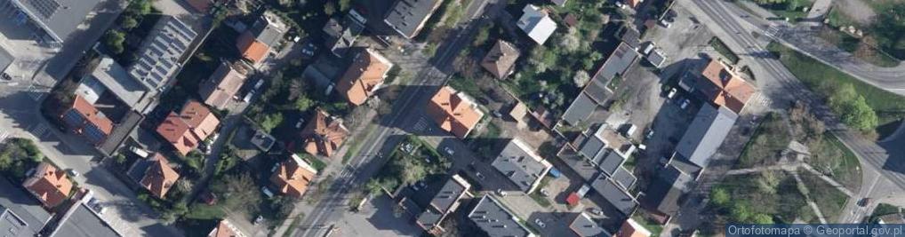 Zdjęcie satelitarne Wspólnota Mieszkaniowa przy ul.Adama Mickiewicza nr 4 w Dzierżoniowie