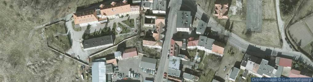Zdjęcie satelitarne Wspólnota Mieszkaniowa przy ul.Fabrycznej 25-27 w Bardzie