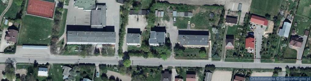 Zdjęcie satelitarne Wspólnota Mieszkaniowa przy ul.i Armii WP 11 w Komarówce Podlaskiej