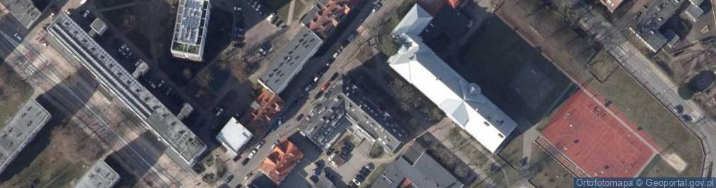 Zdjęcie satelitarne Wspólnota Mieszkaniowa przy ul.Krzywej 12-12A w Świnoujściu