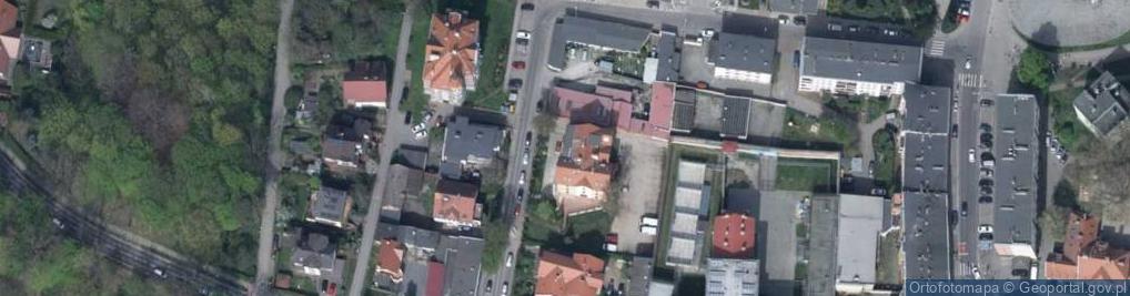 Zdjęcie satelitarne Wspólnota Mieszkaniowa przy ul.M.Konopnickiej 42-43 w Bierutowie