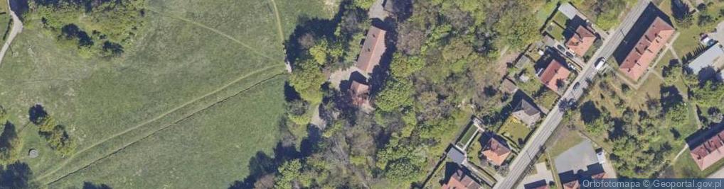 Zdjęcie satelitarne Wspólnota Mieszkaniowa przy ul.Marii Skłodowskiej-Curie nr 5 w Ząbkowicach Śląskich