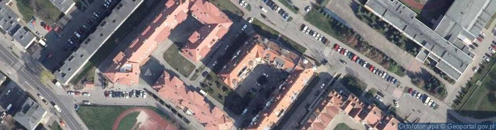 Zdjęcie satelitarne Wspólnota Mieszkaniowa przy ul.Mazowieckiej 24 A, B, C w Kołobrzegu