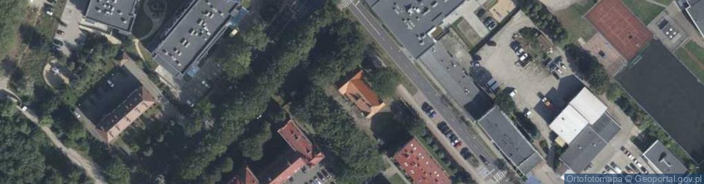 Zdjęcie satelitarne Wspólnota Mieszkaniowa przy ul.Ogrodowej 12 w Trzebiatowie
