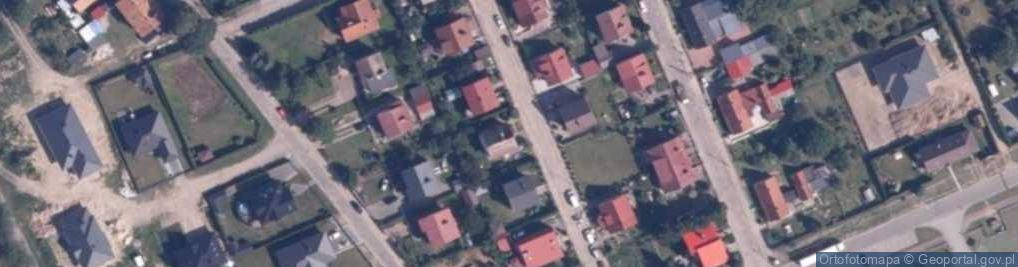 Zdjęcie satelitarne Wspólnota Mieszkaniowa przy ul.PL.Chrobrego 2, 3, 4 w Bobolicach