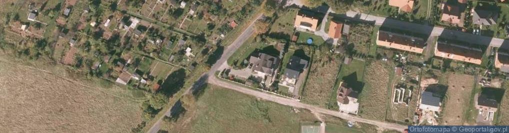 Zdjęcie satelitarne Wspólnota Mieszkaniowa przy ul.Stefana Żeromskiego nr 16 w Mieroszowie