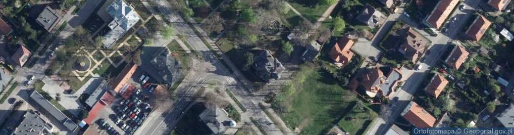 Zdjęcie satelitarne Wspólnota Mieszkaniowa przy ul.Świdnickiej nr 30A w Dzierżoniowie