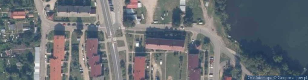 Zdjęcie satelitarne Wspólnota Mieszkaniowa przy ul.Szkolna 2 w Chociwlu