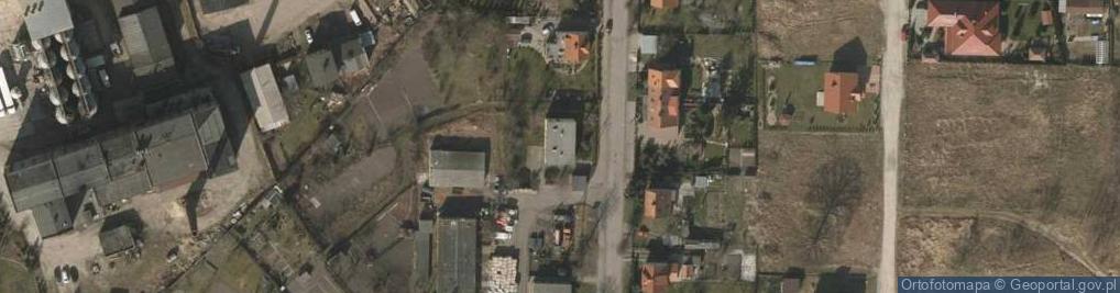 Zdjęcie satelitarne Wspólnota Mieszkaniowa przy ul.Wrocławskiej nr 7 w Łażanach