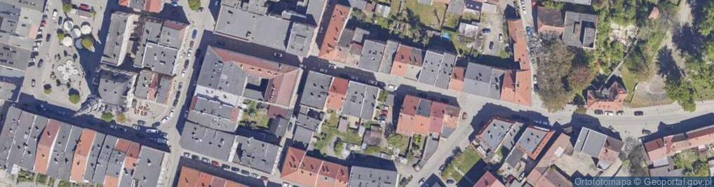 Zdjęcie satelitarne Wspólnota Mieszkaniowa przy ul.Ziębickiej nr 6 w Ząbkowicach Śląskich