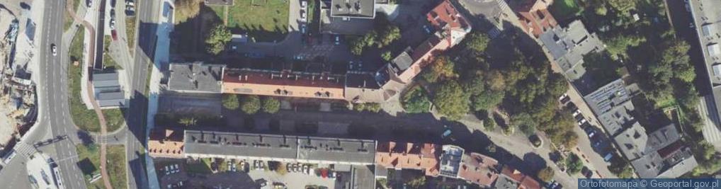 Zdjęcie satelitarne Wspólnota Mieszkaniowa przy ul.Zubrzyckiego 5 A, B, C, D w Koszalinie