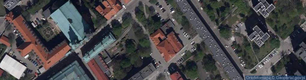 Zdjęcie satelitarne Wspólnota Mieszkaniowa Senatorska 10
