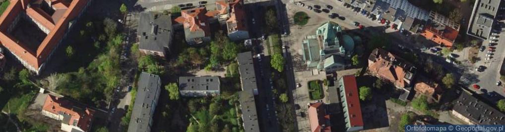 Zdjęcie satelitarne Wspólnota Mieszkaniowa "SUDECKA 105"