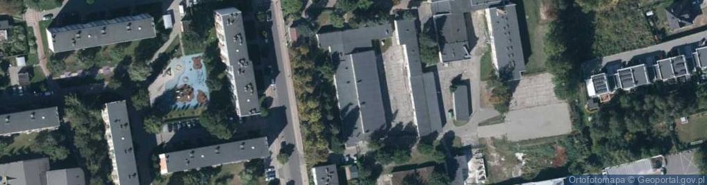 Zdjęcie satelitarne Wspólnota Mieszkaniowa ul.1-Go Maja 82 w Lubartowie