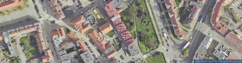 Zdjęcie satelitarne Wspólnota Mieszkaniowa ul.Bolesława Chrobrego 17 w Oławie
