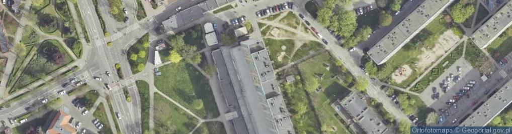 Zdjęcie satelitarne Wspólnota Mieszkaniowa ul.KS.Kutrowskiego 1A w Oławie