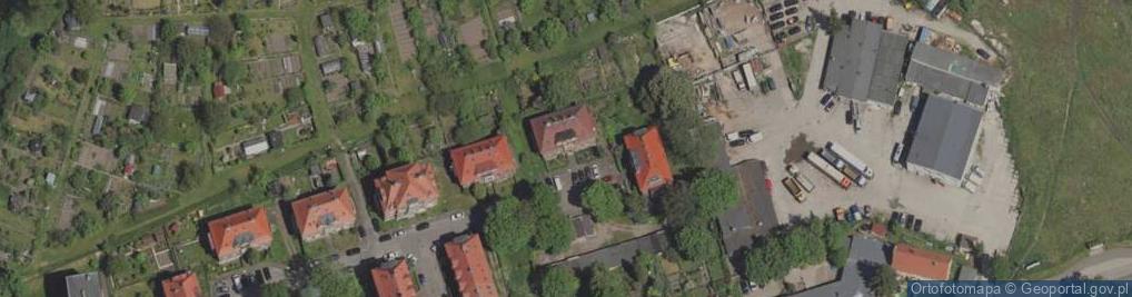 Zdjęcie satelitarne Wspólnota Mieszkaniowa ul.Rodzinna 8 w Jeleniej Górze