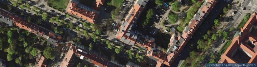 Zdjęcie satelitarne Wspólnota Mieszkaniowa ul.Wandy 7 we Wrocławiu