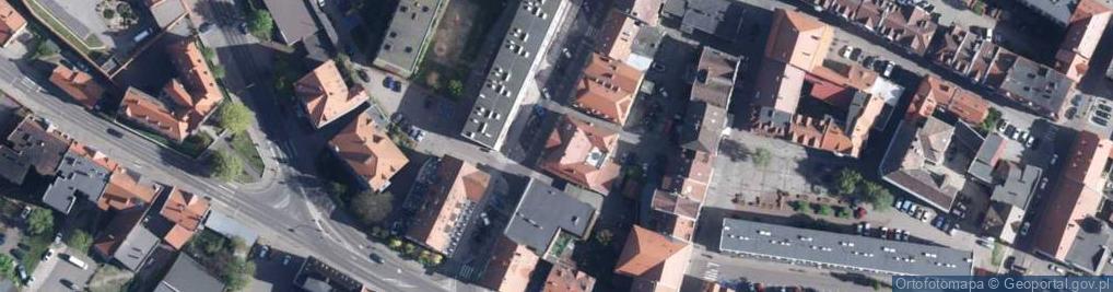 Zdjęcie satelitarne Wspólnota Mieszkaniowa ul.Wojska Polskiego 1 w Lubaniu