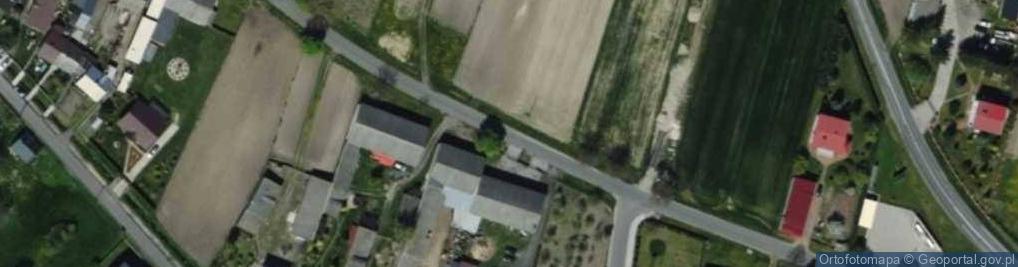 Zdjęcie satelitarne Wytwórnia Pasz Granulowanych i Koncentratów Cez Mar w Szadku C Mazurowski i J Mazurowska