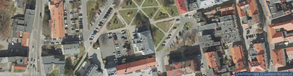 Zdjęcie satelitarne Zachodnia Wyższa Szkoła Handlu i Finansów Międzynarodowych w Zielonej Górze im Jana Pawła II