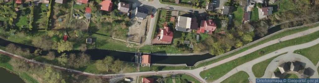 Zdjęcie satelitarne Zakład Gospodarki Wodnej Dorzecza Raduni Józef Nałęcz Benedykt Dejk