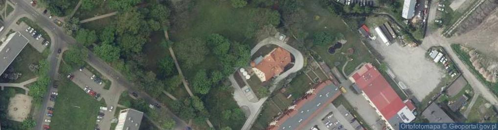 Zdjęcie satelitarne Zakład Handlowo - Naprawczy Pojazdów Samochodowych i Sprzętu Rolniczego Mirosław i Iwona Wieczorek