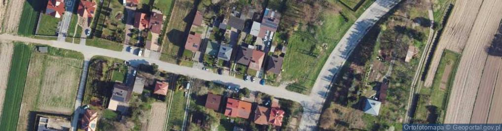 Zdjęcie satelitarne Zakład Kuśniersko Kożuszkarski Wyprawa Skór Futerkowych