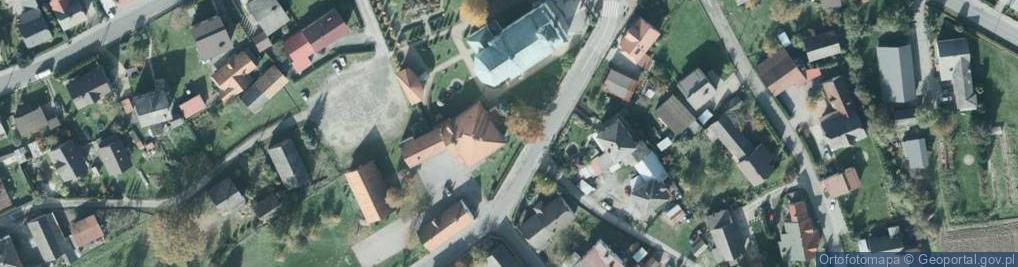 Zdjęcie satelitarne Zakład Produkcyjno Handlowo Usługowy Metal Pol T Grzesło J Dźwigoń w Paw CZ Kobylański