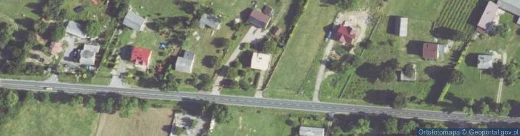 Zdjęcie satelitarne Zakład Usług i Zaopatrzenia Technicznego Jan KrzysztońZAKŁAD Produkcji Zwalniaków