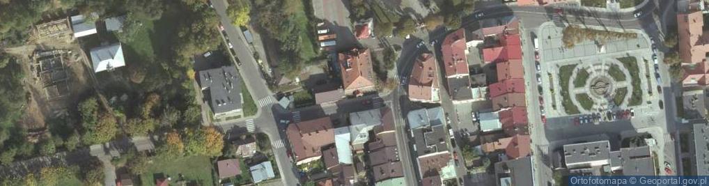 Zdjęcie satelitarne Zakład Wodociągowo Kanalizacyjny i Gospodarki Mieszkaniowej w Dynowie z Siedzibą w Dynowie