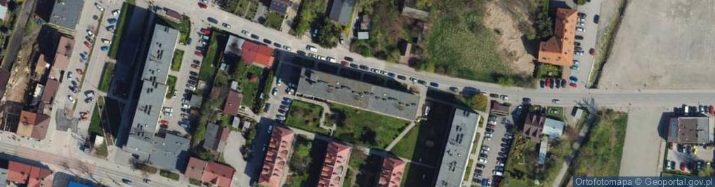 Zdjęcie satelitarne Zarząd Wspólnoty Mieszk.Bud.nr 60 przy ul.Królewskiej w Proszowicach