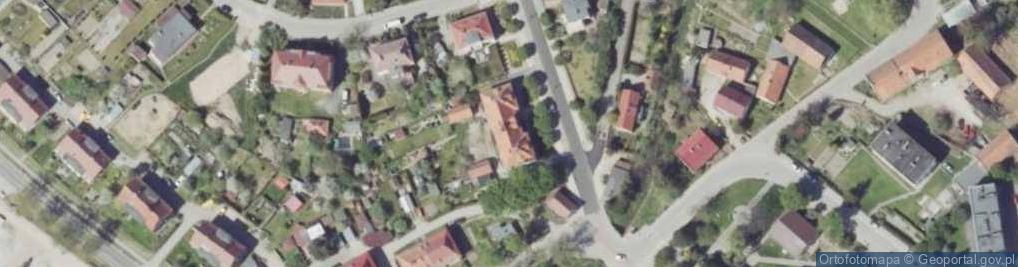 Zdjęcie satelitarne Zarządzanie Holdingami