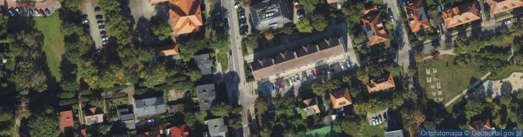 Zdjęcie satelitarne ZBM i S Ka A Tutaj i Wspólnicy
