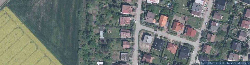 Zdjęcie satelitarne Zdzisław Chołodowski Zakład Usług Kamieniarskich Portal