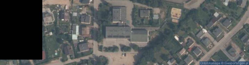 Zdjęcie satelitarne Zespół Kształcenia i Wychowania w Pinczynie