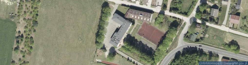 Zdjęcie satelitarne Zespół Placówek Oświatowych w Nowym Kazanowie Szkoła Podstawowa