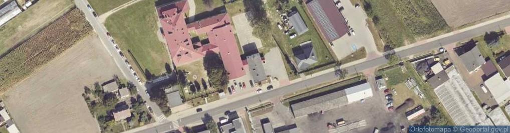 Zdjęcie satelitarne Zespół Szkół Broniszewice Przedszkole w Broniszewicach