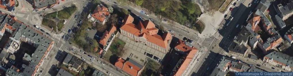 Zdjęcie satelitarne Zespół Szkół i Placówek Oświatowych w Poznaniu