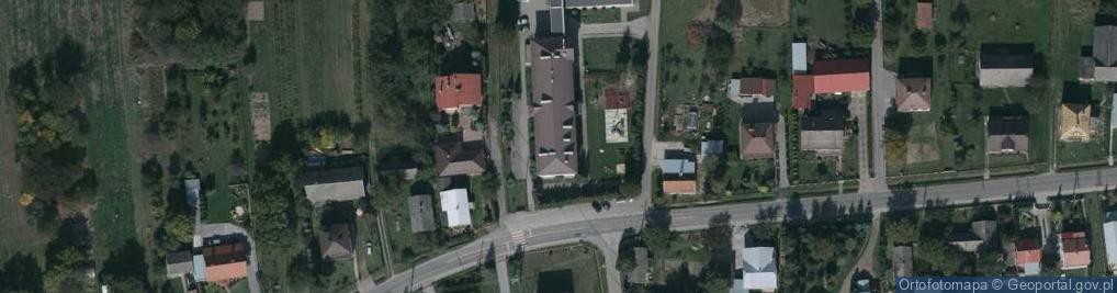 Zdjęcie satelitarne Zespół Szkół im Komisji Edukacji Narodowej w Woli Dalszej