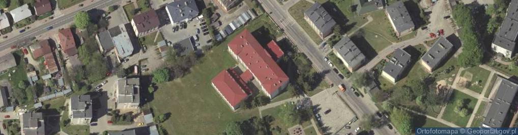 Zdjęcie satelitarne Zespół Szkół im Mikołaja Kopernika w Bełżycach Policealna Szkoła Zawodowa nr 1