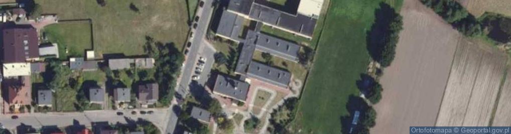 Zdjęcie satelitarne Zespół Szkół nr 1 w Godzieszach Wielkich Szkoła Podstawowa