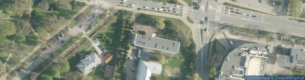 Zdjęcie satelitarne Zespół Szkół nr 3 im Marii Dąbrowskiej w Puławach Liceum Ogólnokształcące