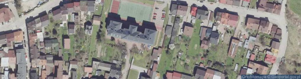 Zdjęcie satelitarne Zespół Szkół Ogólnokształcących w Nowym Targu