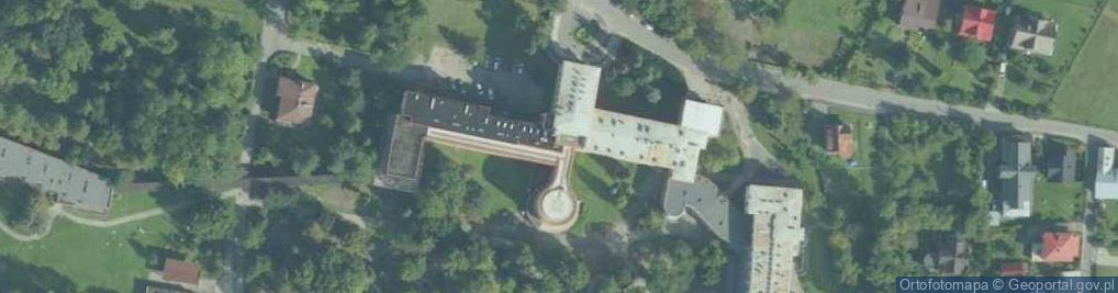 Zdjęcie satelitarne Zespół Szkół Specjalnych przy Śląskim Centrum Rehabilitacjno Uzdrowiskowym im DR Adama Szebesty w Rabce Zdroju