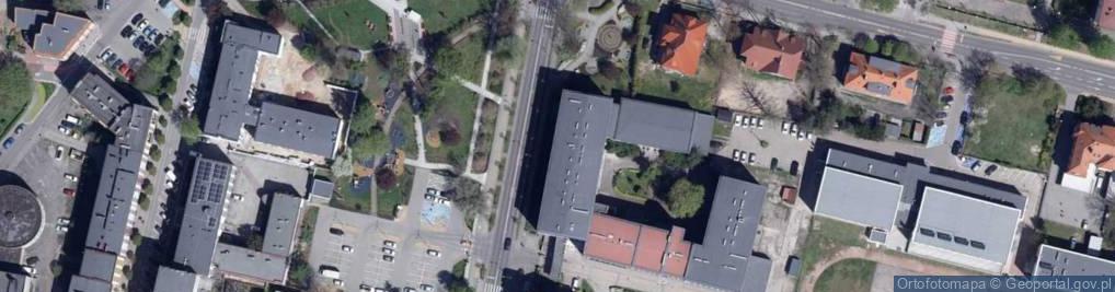 Zdjęcie satelitarne Zespół Szkół Technicznych Szkoła Policealna nr 1 im Stanisława Staszica