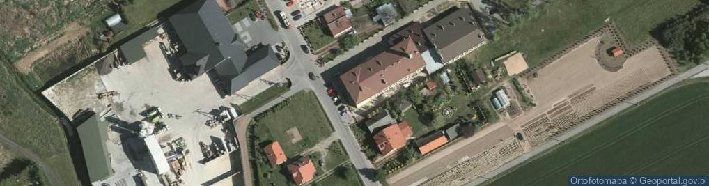 Zdjęcie satelitarne Zespół Szkół w Górnie im Księdza Mieczysława Lachora