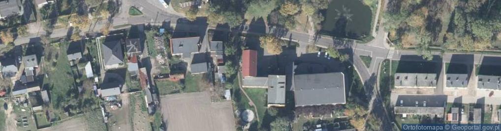 Zdjęcie satelitarne Zespół Szkół w Gułtowach Szkoła Podstawowa im Arkadego Fiedlera