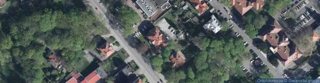 Zdjęcie satelitarne Zespół Szkół w Kędzierzynie Koźlu Medyczne Studium Zawodowe im Marii Minczewskiej