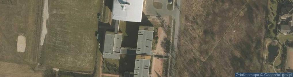 Zdjęcie satelitarne Zespół Szkół w Miękini